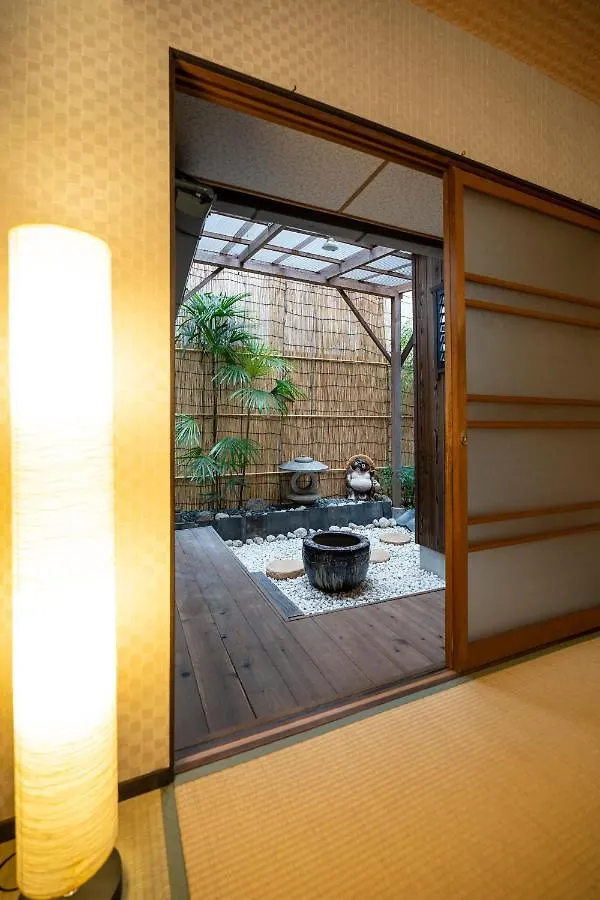 Kyonoyado Nijo Yumeya Villa Kyoto 0*,  Japan